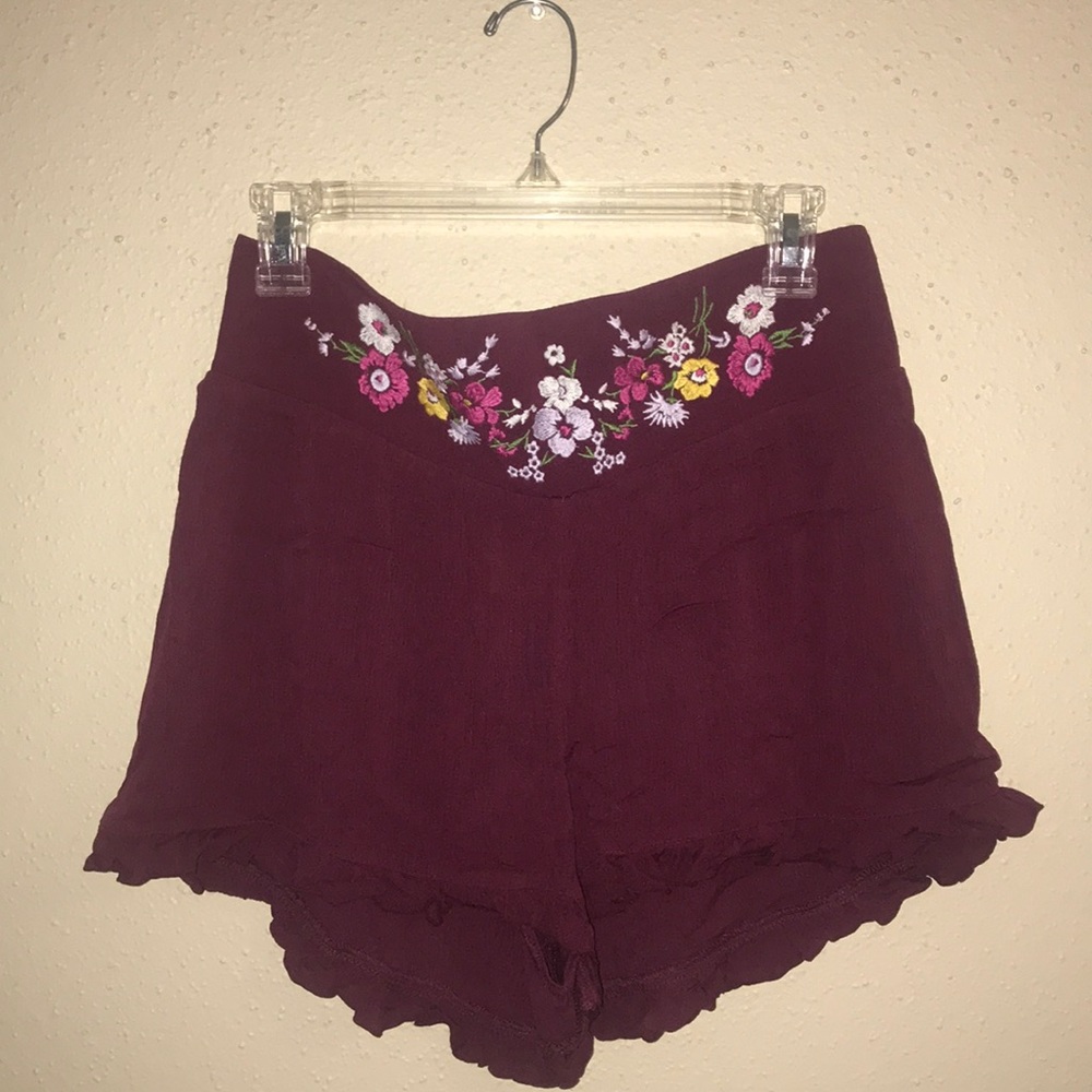 flowed embroidered maroon/pink shorts
